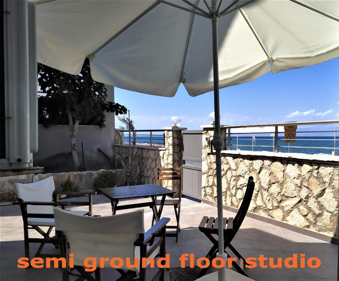 Vrachati Sea Front House Káto Ássos Eksteriør billede