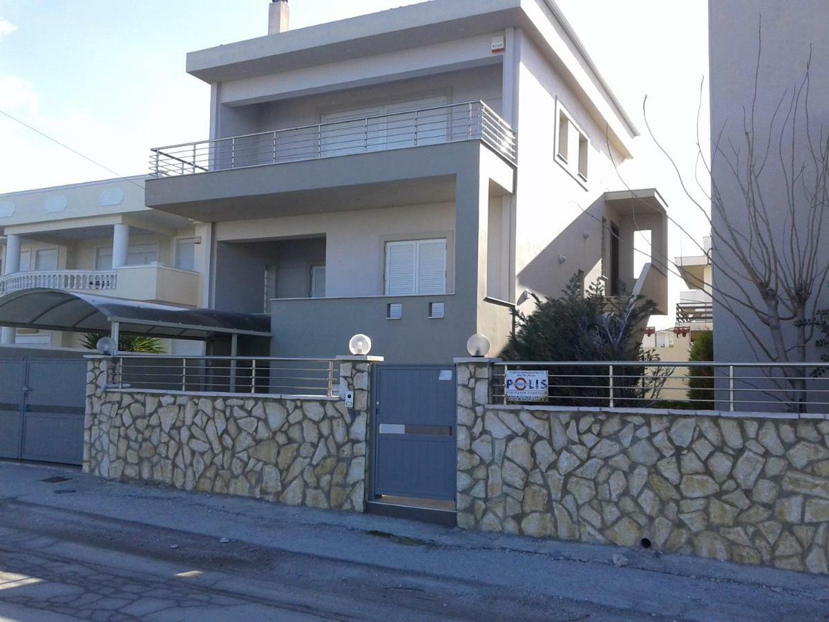 Vrachati Sea Front House Káto Ássos Eksteriør billede